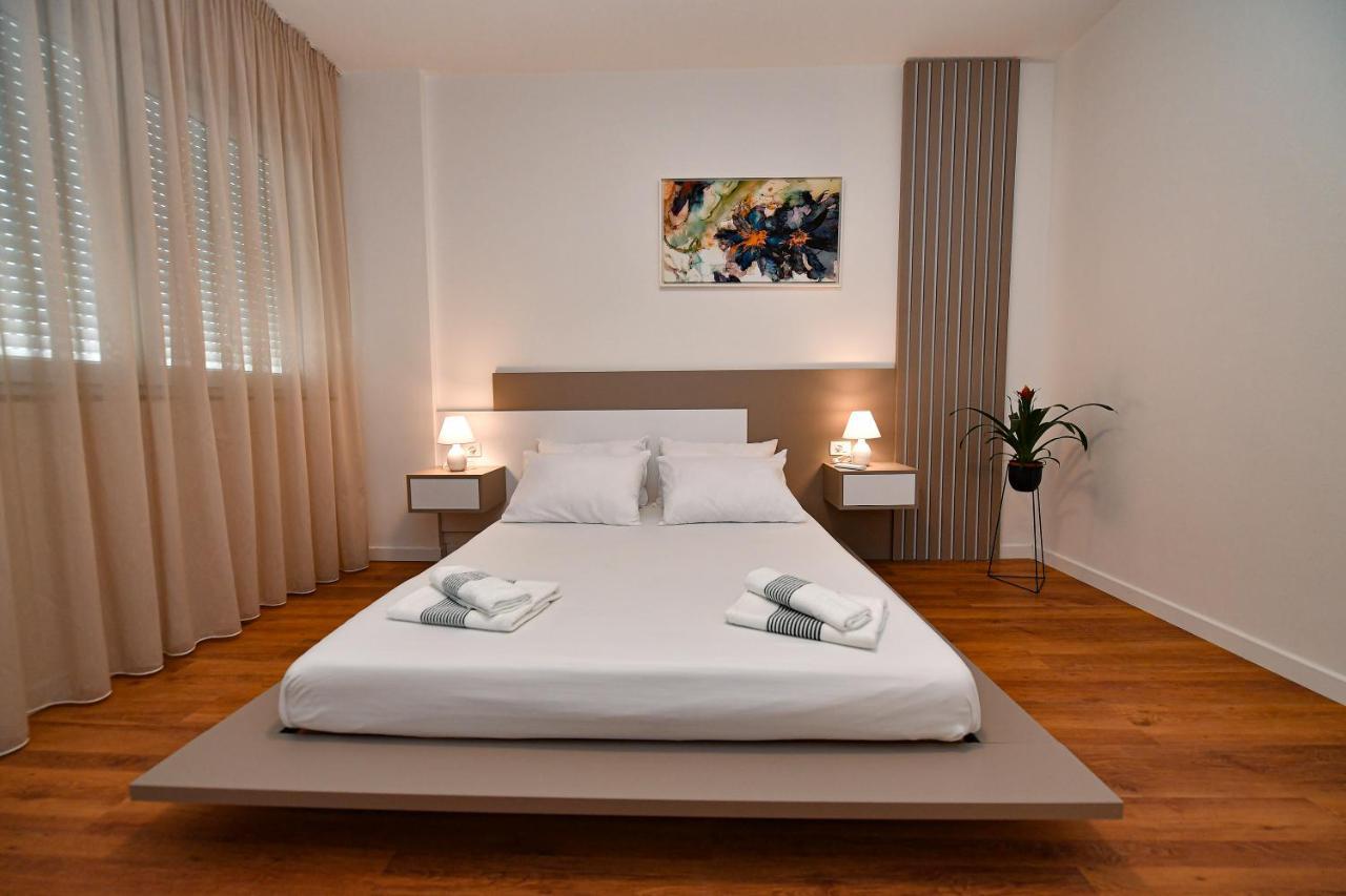 New Central Apartment ชโคเดอร์ ภายนอก รูปภาพ